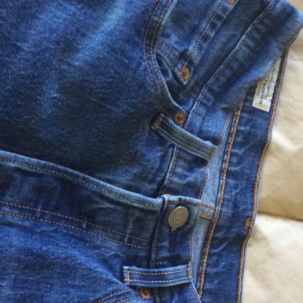 Levi’s 501 skinny jeans medium wash SZ 26 waist 26 length perfect condition